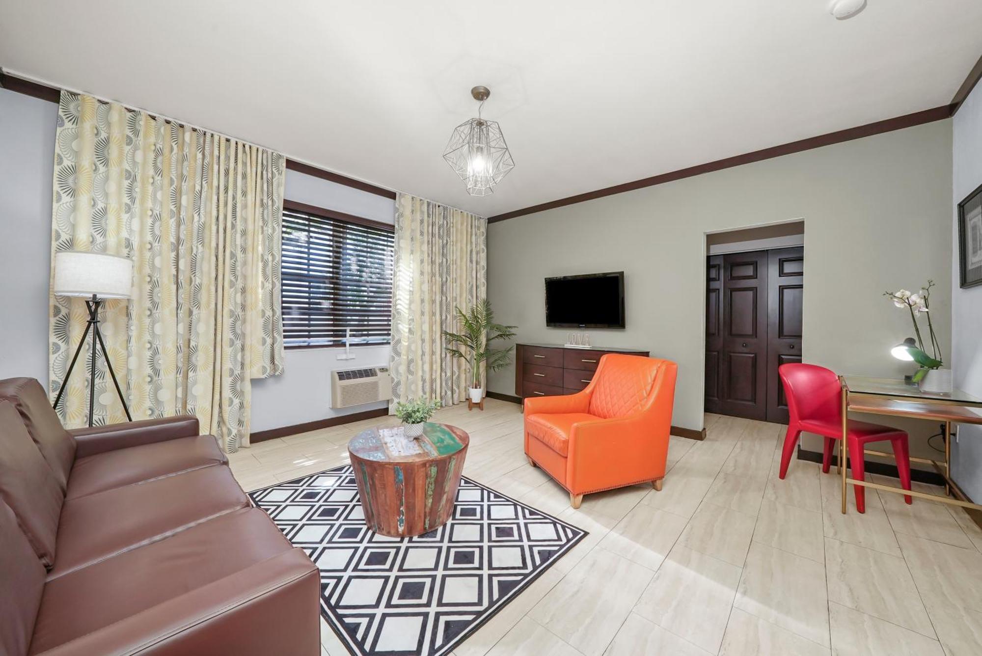Tradewinds Apartment Hotel Маямі-Біч Екстер'єр фото